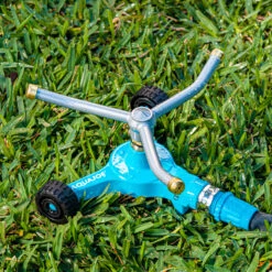 Aqua Joe AJ-TRSWB Indestructible 3-Arm Zinc Rotary 360° Sprinkler | Wheeled Base | 1,390 Sq. Ft. Max Coverage -Lennox Bliss Store AJ TRSWB Lifestyle01